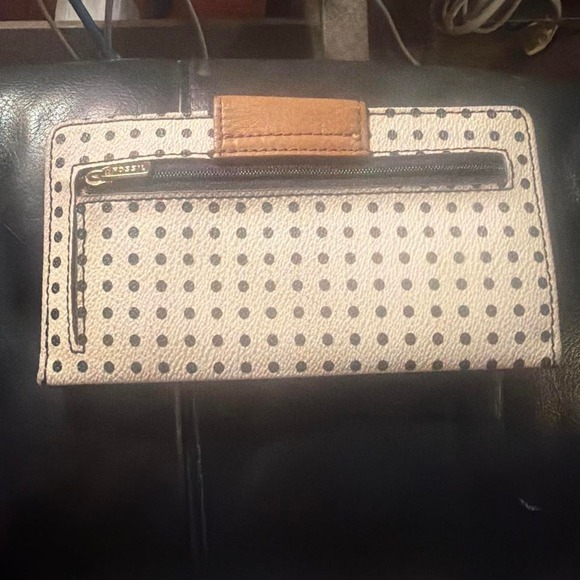 Fossil wallet - Picture 2 of 3